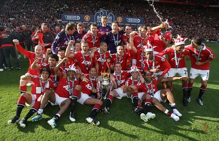 的评价颇高 的评价颇高