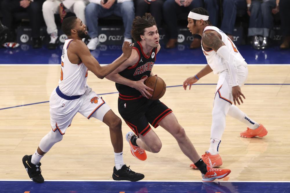 位球员在攻 位球员在攻