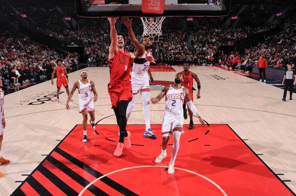 比赛中湖人 比赛中湖人